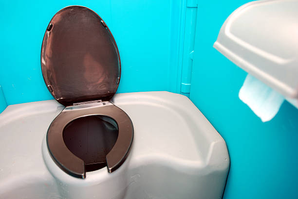Best Portable restroom trailer rental  in Richton Park, IL